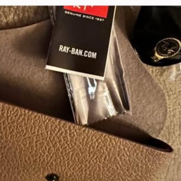 Ray Ban Sunglasses and case Aviators - Picture 2 of 3